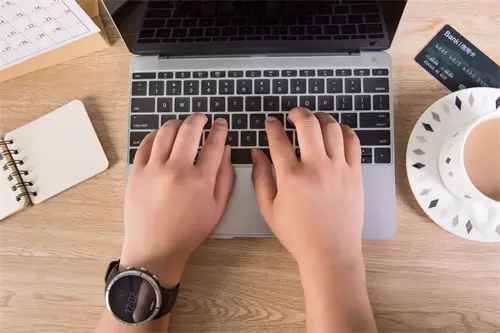 橙唇膏夏天美食做法